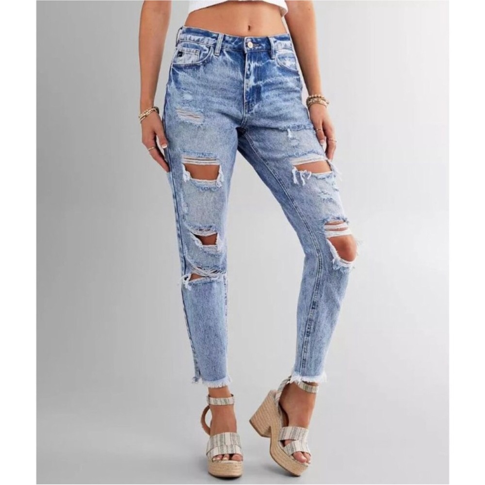 KanCan Collie High Rise Mom Jeans Size 28 Acid Wash Destroyed Distressed Taper